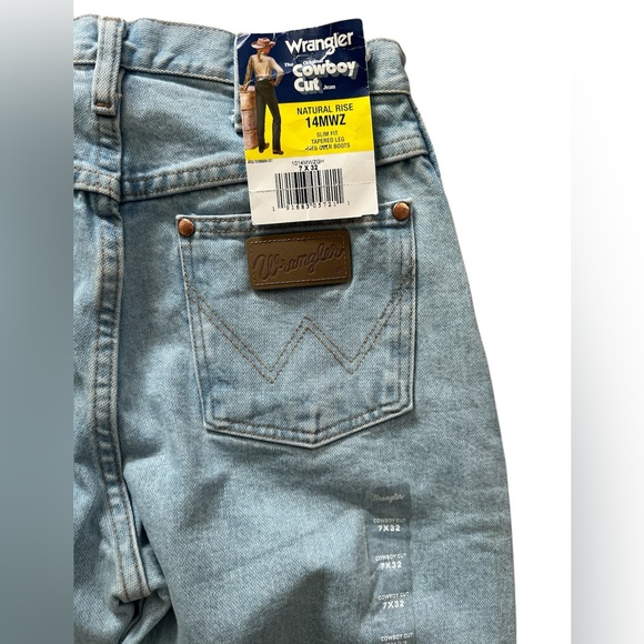 Wrangler Women's Light Wash Slim Fit Cowboy Cut Jeans 1014MWZGH Size 7 X 32 - Picture 4 of 9
